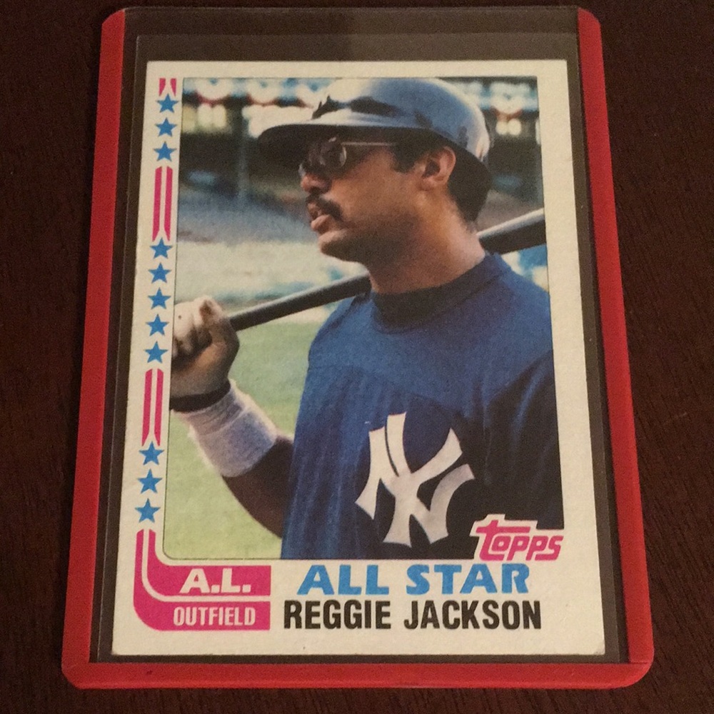Reggie Jackson baseball card